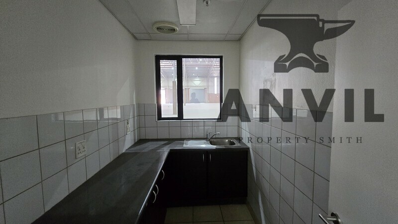 Maple Park Industrial Warehouse - Unit 4 property image 10