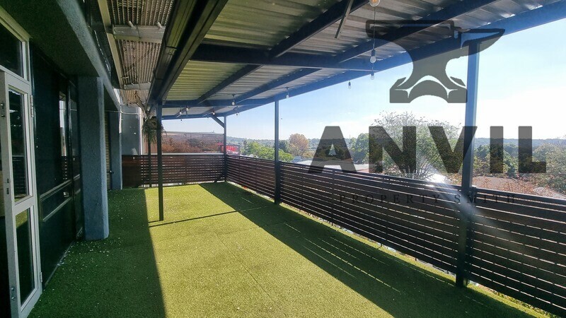 Greenside Studios - Top Floor Retail Space property image 8