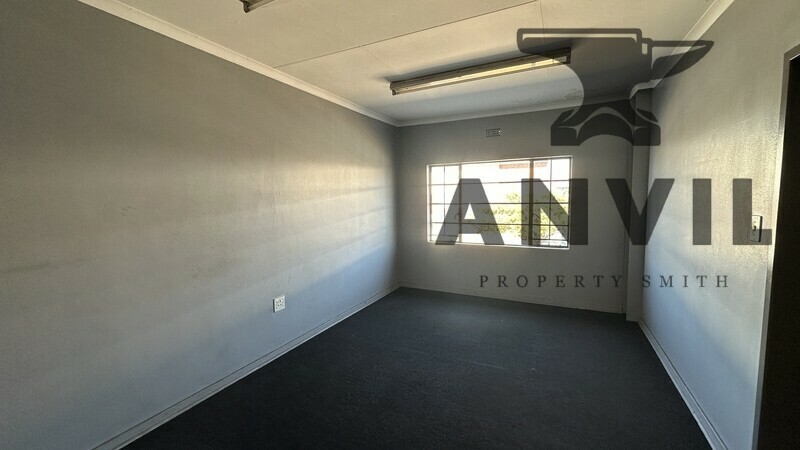 Robertville Mini Factories - Unit A01 property image 10