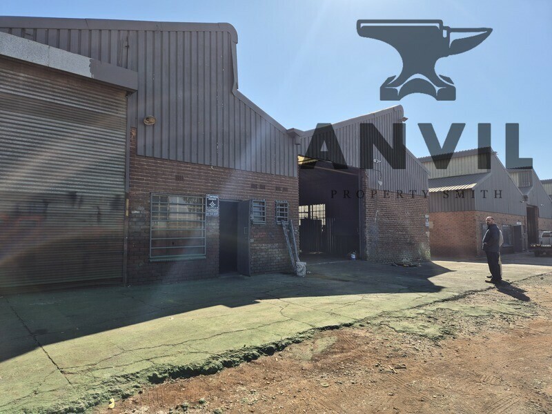 215 Bosworth Street - Ground Floor Unit 4 @ 600sqm warehouse unit to let in Alrode south with yard space property image 15