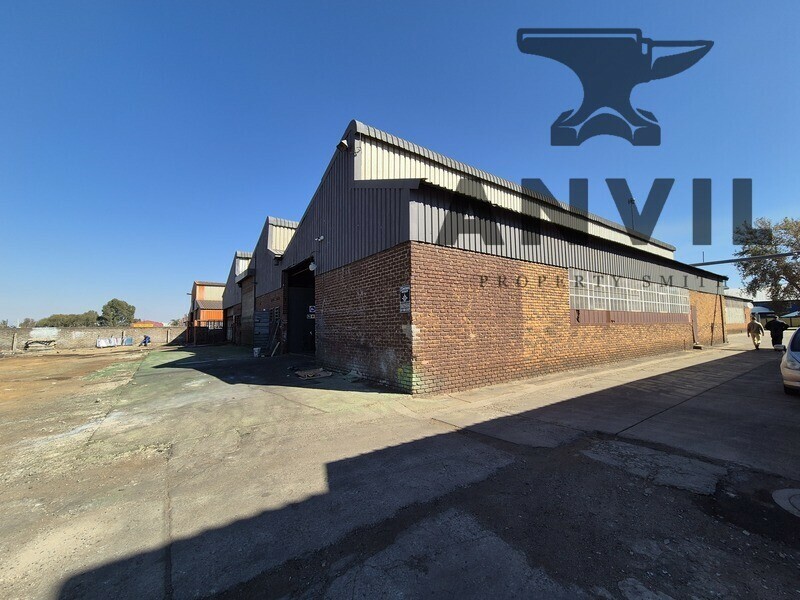 215 Bosworth Street - Ground Floor Unit 4 @ 600sqm warehouse unit to let in Alrode south with yard space property image 13