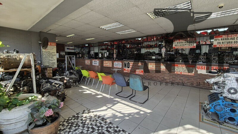 1315 South Coast Road - Entire Unit property image 11