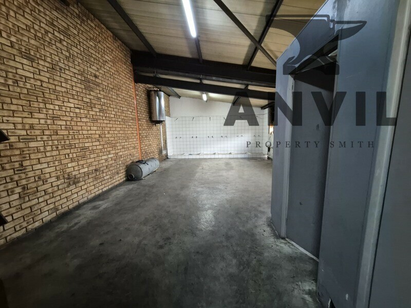 32 Borax Rd, Alrode, Alberton - 2300 sqm warehouse available in Alrode  property image 17