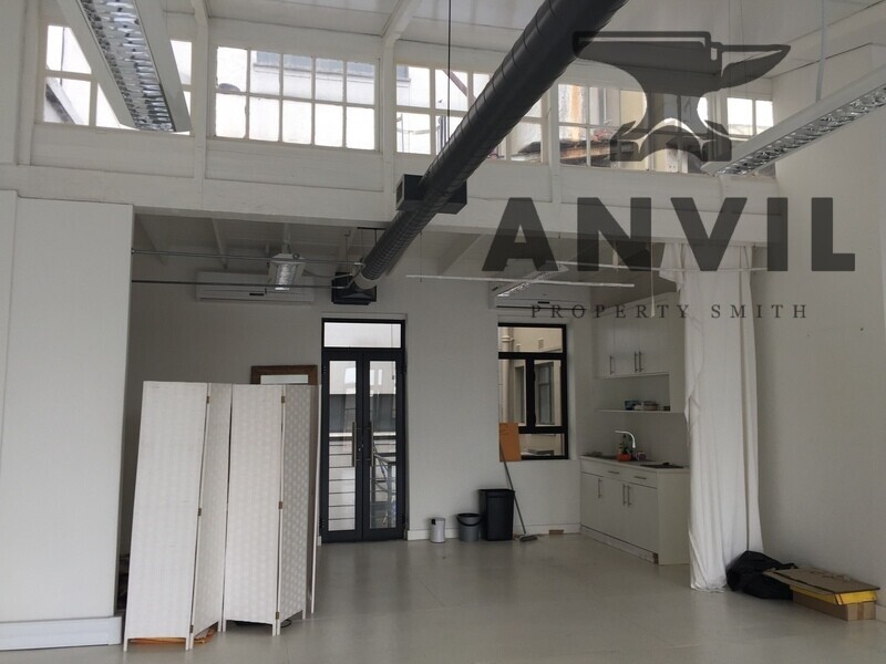 32 St Georges Mall - 4th floor office property image 8