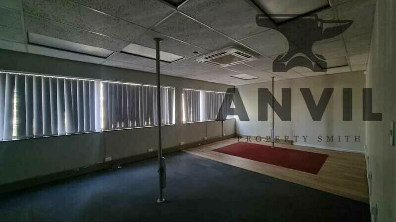 295 Kent Avenue - Entire Building property image 7