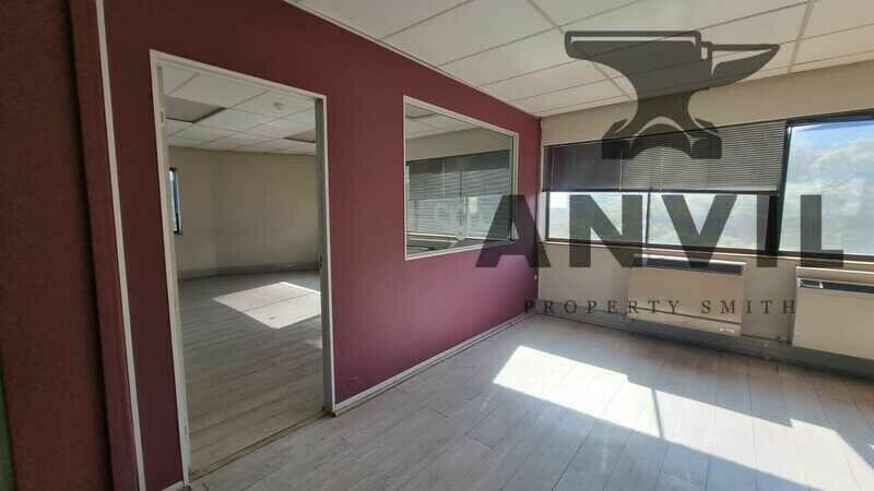 295 Kent Avenue - Entire Building property image 12