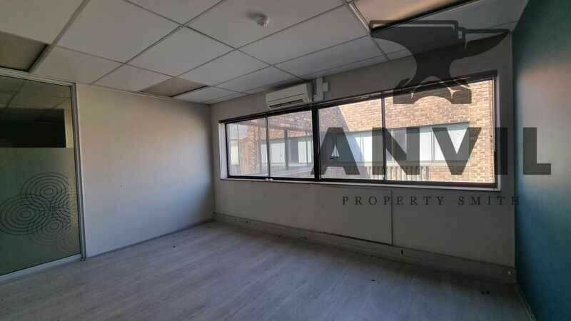 295 Kent Avenue - Entire Building property image 14
