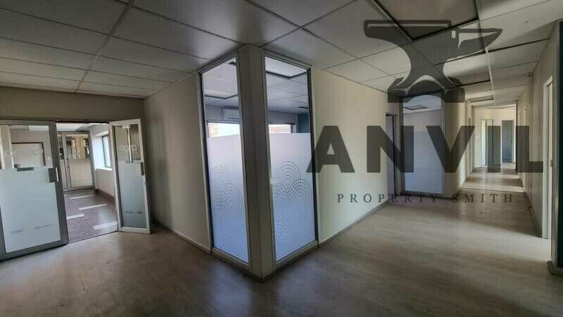 295 Kent Avenue - Entire Building property image 15