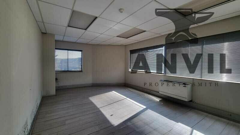 295 Kent Avenue - Entire Building property image 16
