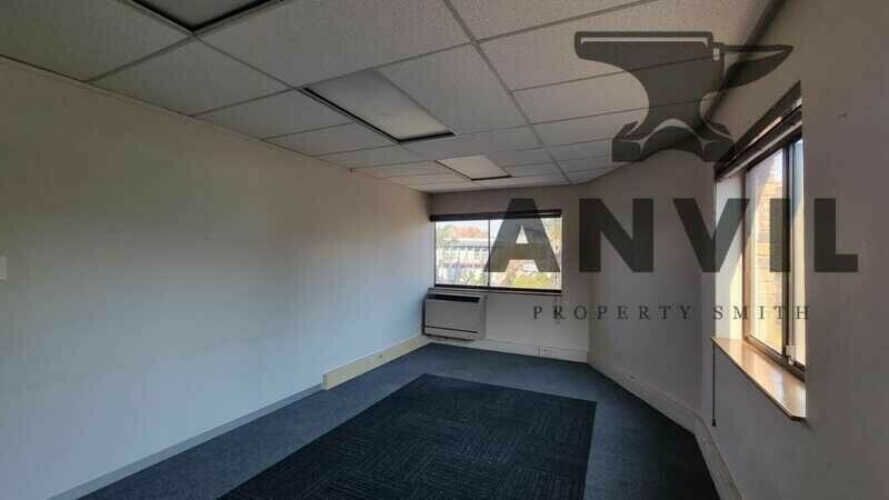 295 Kent Avenue - Entire Building property image 31