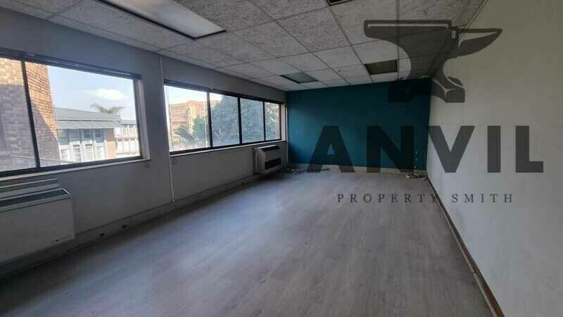 295 Kent Avenue - Entire Building property image 34