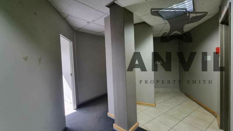 295 Kent Avenue - Entire Building property image 52