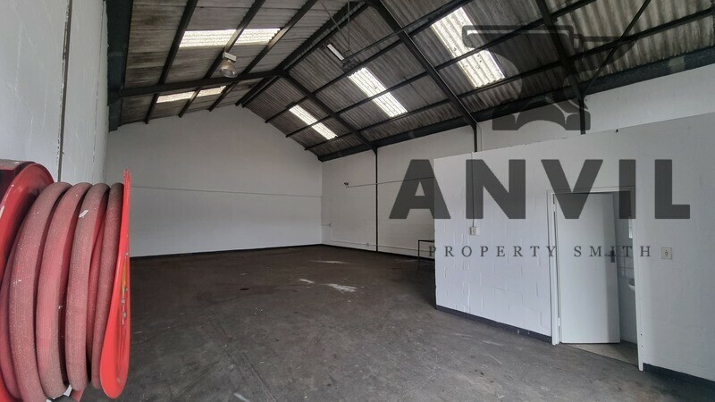 Ruco Business Park, Airport Industria 1 - Unit 10 property image 8