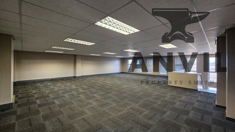 Twenty One Industrial Estate, Warehouse 4 - Unit A property image 6