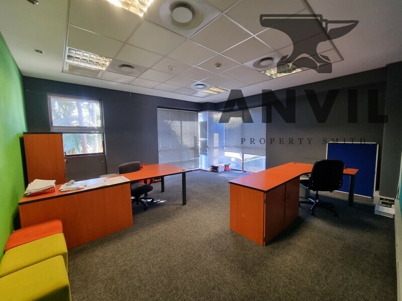 272 Kent Avenue - Entire Floor property image 9