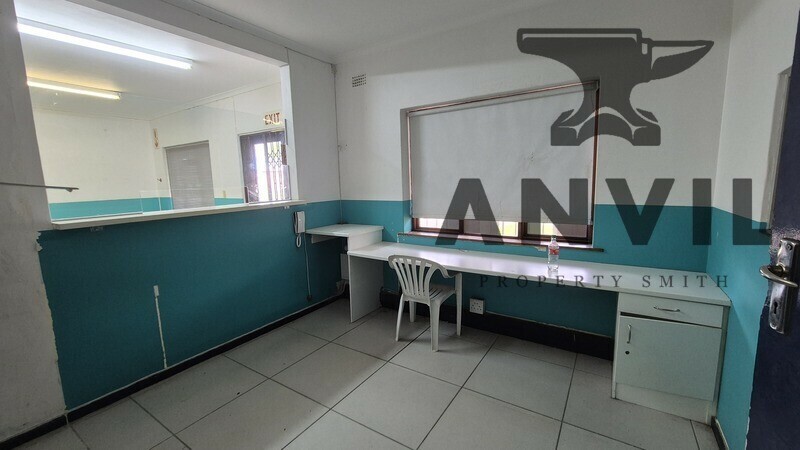 14 Argo Road - Entire Building property image 7