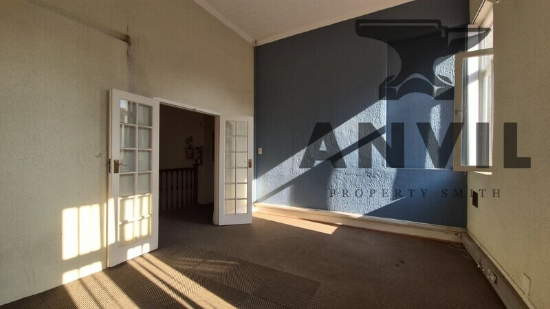 21 Carbineer Heritage Offices - Upstairs Offices property image 15