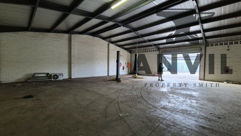 Eddie Hagen Bonded Site Cato Ridge - Car Park and Buildings property image 21