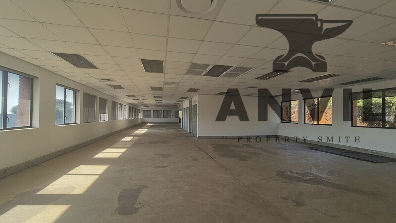 8 Pin Oak Avenue - Top Floor property image 15