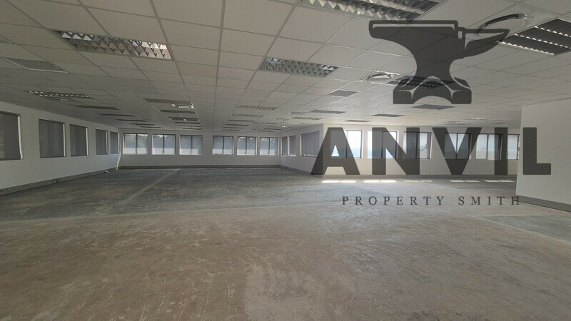 8 Pin Oak Avenue - Top Floor property image 18