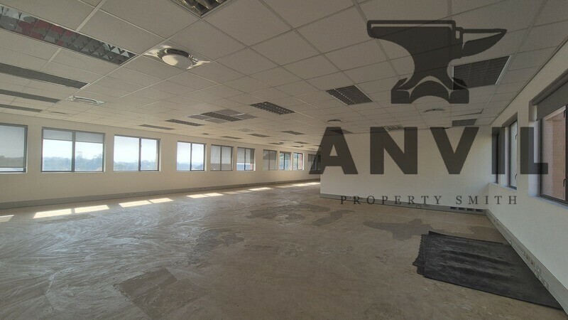 8 Pin Oak Avenue - Top Floor property image 21