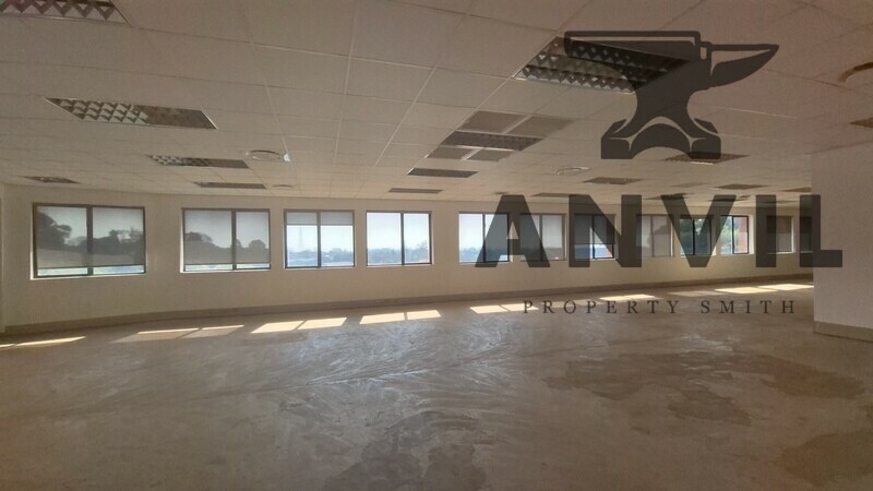 8 Pin Oak Avenue - Top Floor property image 29