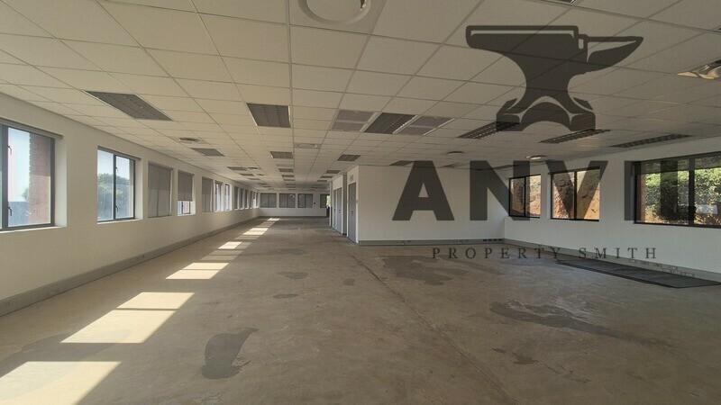 8 Pin Oak Avenue - Top Floor property image 30