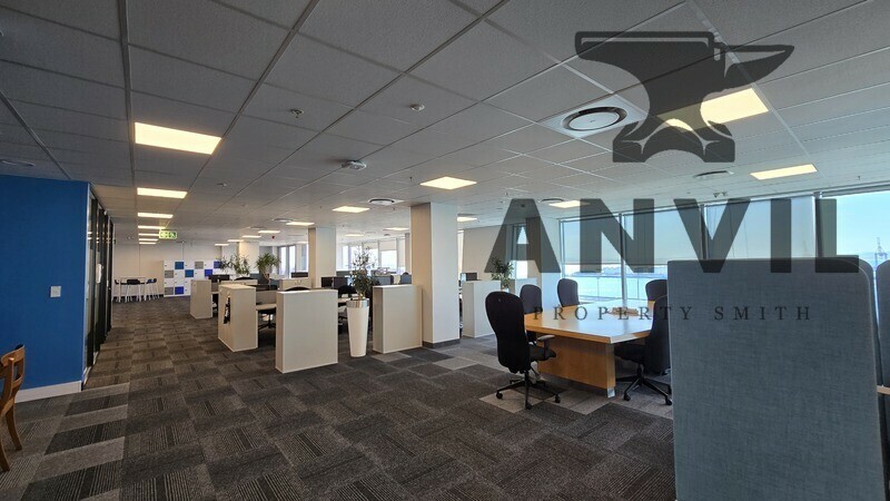 The Halyard,4 Martin Hammerschlag Way - 14th Floor Suite property image 3