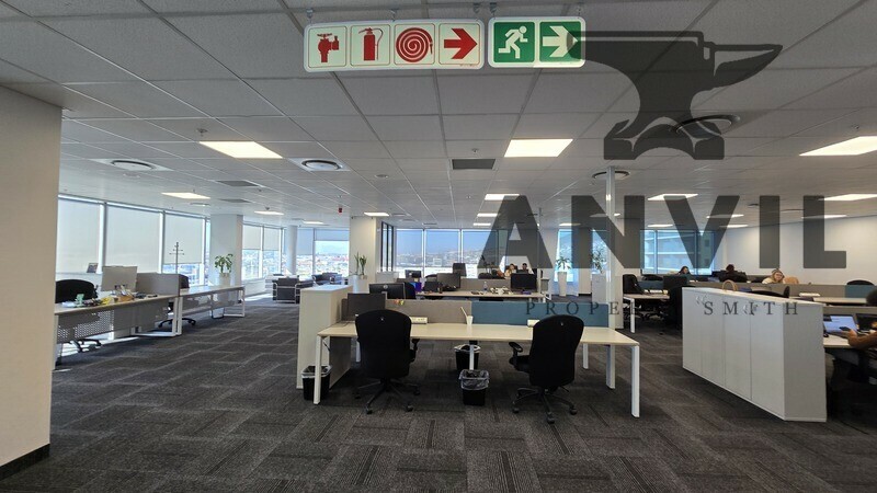 The Halyard,4 Martin Hammerschlag Way - 14th Floor Suite property image 7