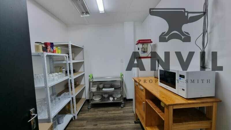 41 7th  - second floor unit - to let  property image 7