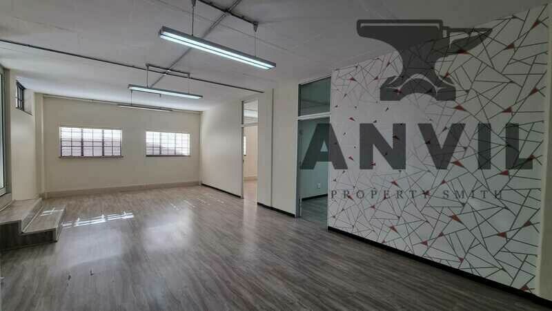 41 7th  - ground floor - to let  property image 2