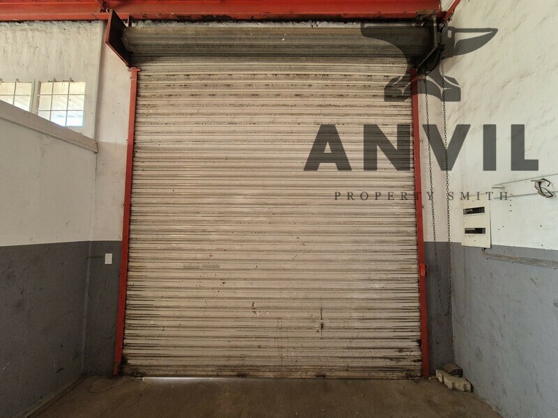 16 Weyers Rd, Alrode South, Alberton - 125sqm mini warehouse available inAlrode   property image 7