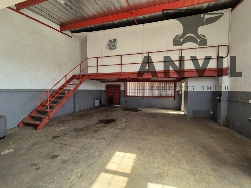 16 Weyers Rd, Alrode South, Alberton - 125sqm mini warehouse available inAlrode   property image 3