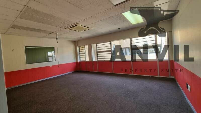 CNR Noreen and Hilltop  - whole building - To Let  property image 11