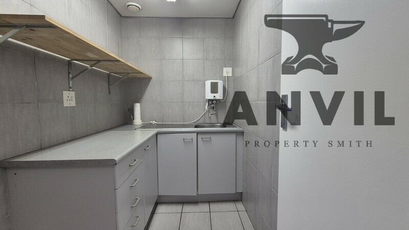 Montague Gardens Industrial Park - Unit 1 property image 10