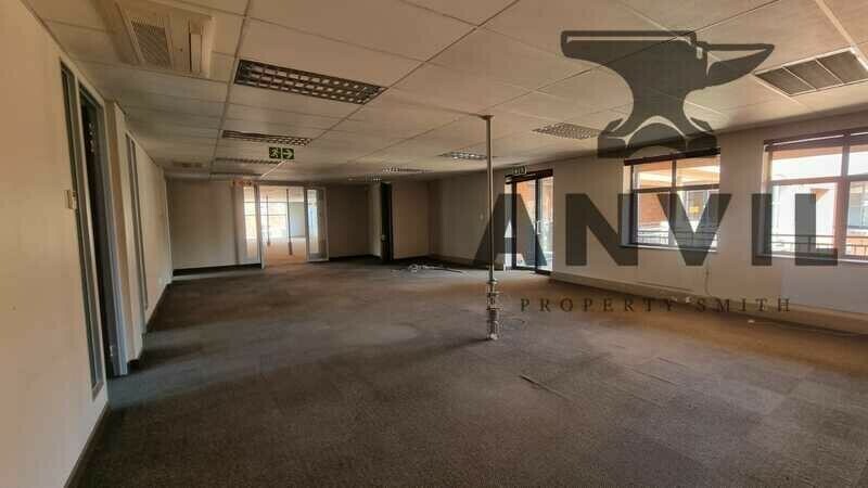Stonemill Office Park, Randburg - Kiepersol Office F06 property image 2