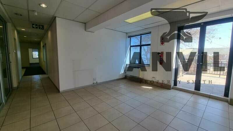 Stonemill Office Park, Randburg - Kiepersol Office F02 property image 9
