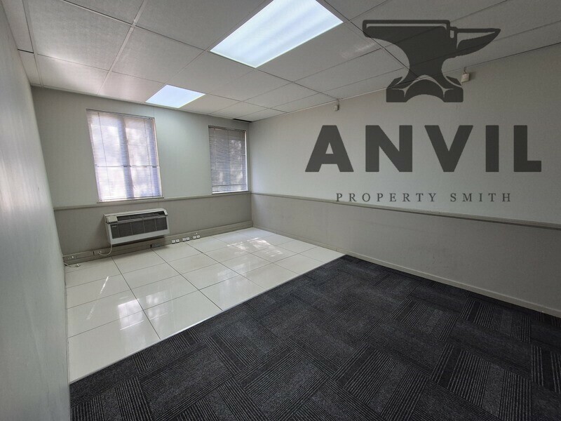 10 Kingfisher Drive, Meyersdal, Alberton - 170sqm office available in the kingfisher office park  property image 6