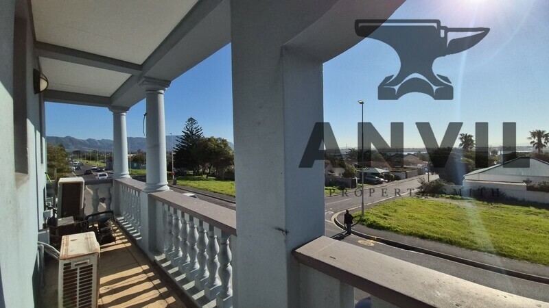 The Old Bakery, Lakeside - office unit  property image 17