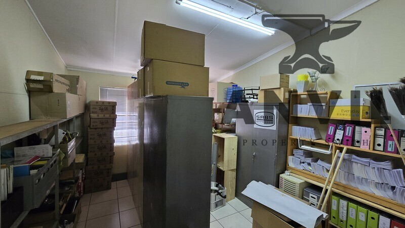 Freight City, Jet Park - Unit 7A property image 15