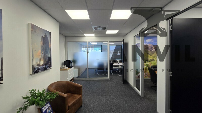 35 Lower Long Street - 11th Floor Suite 2 property image 4