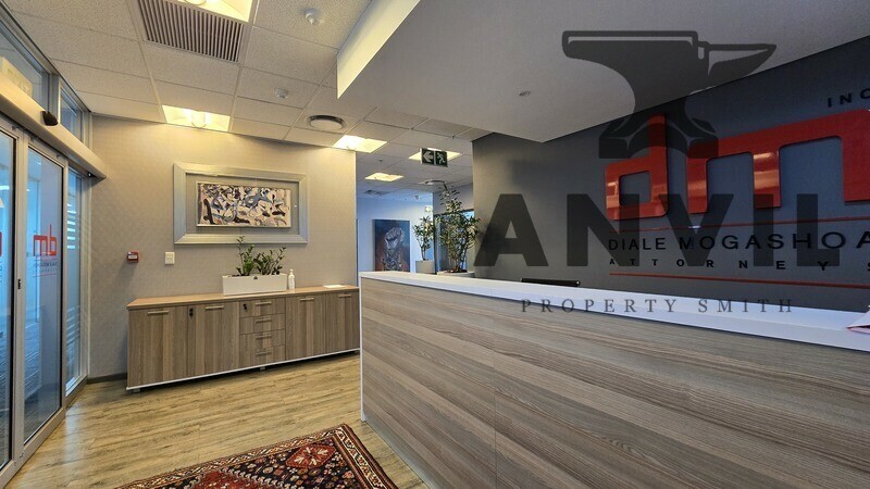Convention Tower, Corner Heerengracht and Walter Sisulu Aveune - 8th Floor Ex Dm Attorneys property image 5