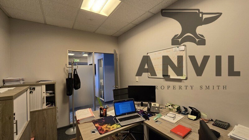 Convention Tower, Corner Heerengracht and Walter Sisulu Aveune - 8th Floor Ex Dm Attorneys property image 10