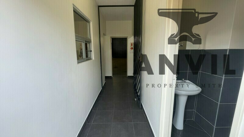 Solido Building - Unit 5 property image 12