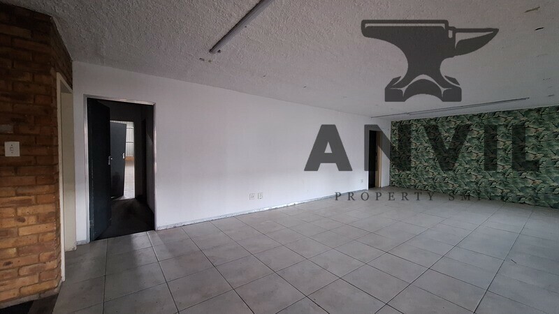 64 Raebor Road, Benrose, Johannesburg  - Ben 40 - Unit 1B property image 15