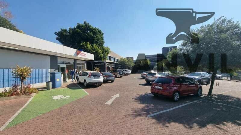 Village Green Shopping Centre - First Floor - Left  property image 12
