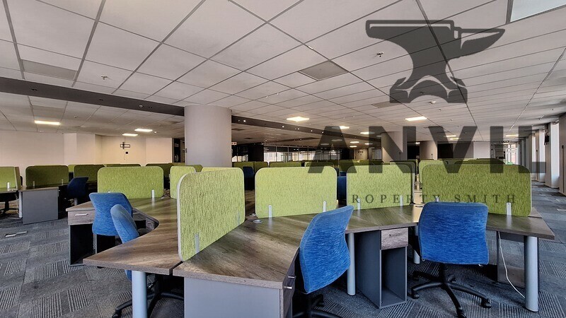 100 MAIN - Corporate Office Space Available TO LET in Marshalltown property image 9