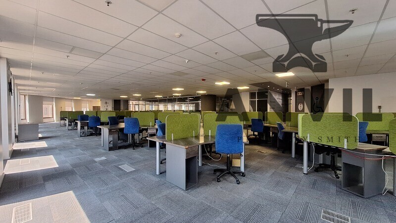 100 MAIN - Corporate Office Space Available TO LET in Marshalltown property image 22