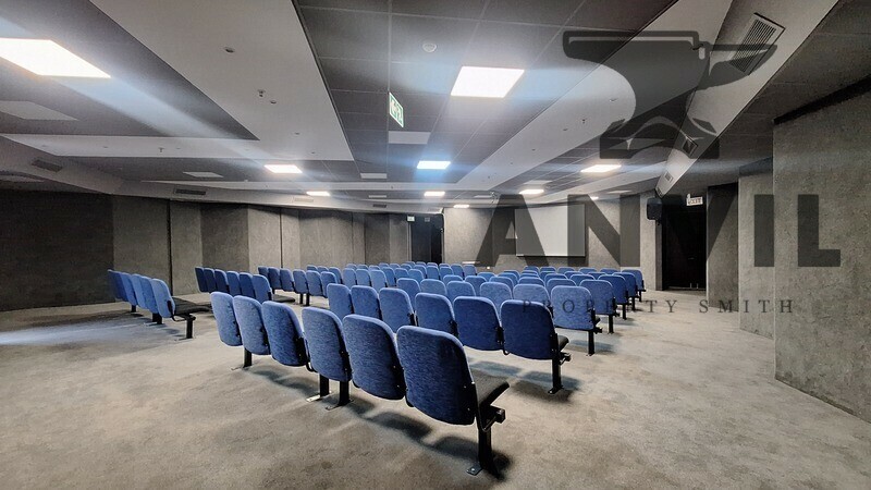 100 MAIN - Corporate Office Space Available TO LET in Marshalltown property image 47