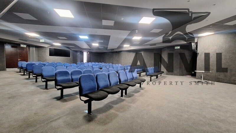 100 MAIN - Corporate Office Space Available TO LET in Marshalltown property image 51